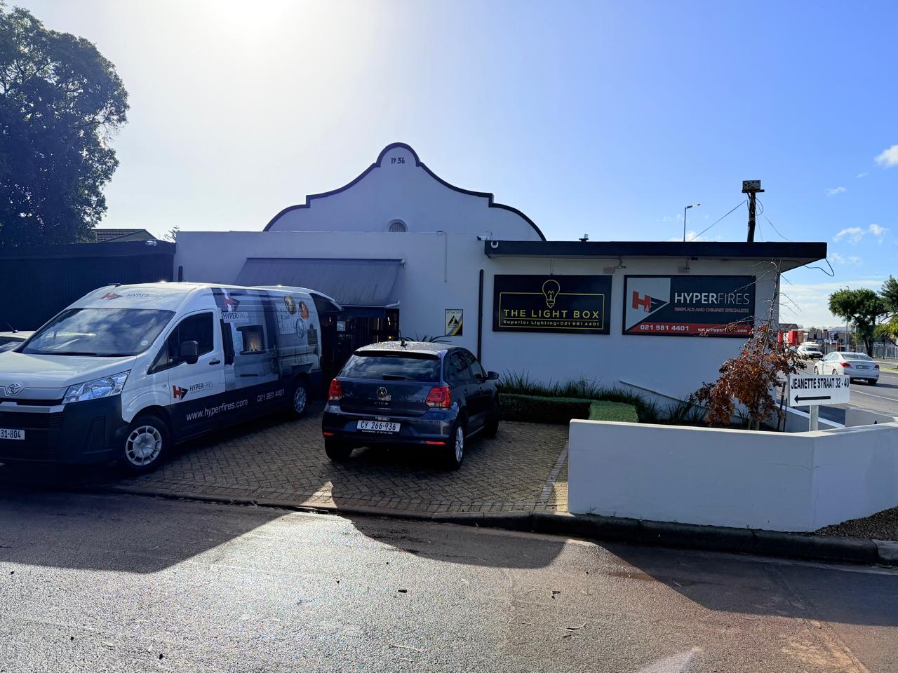 Hyper Fires Brackenfell showroom product displays and accessories