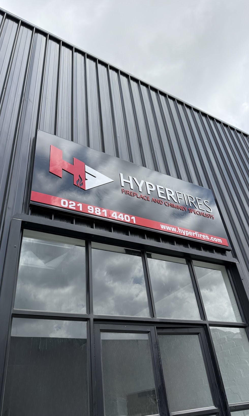 Hyper Fires Paarl showroom image 19