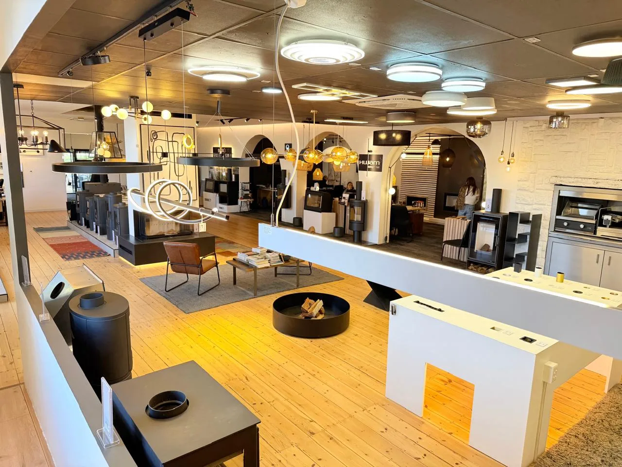 Hyper Fires Brackenfell showroom lighting and display area