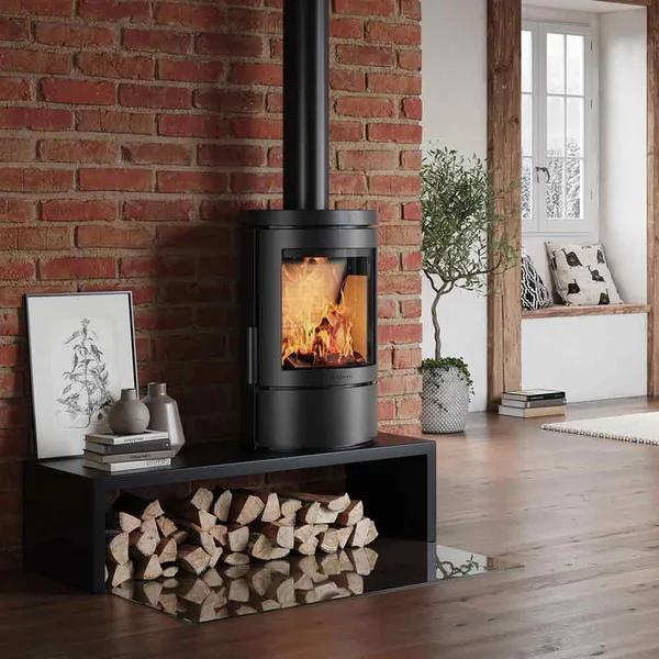 HWAM 3110C fireplace on modular bench