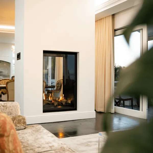 SAfire-Pureview-Skyline-600-See-Through-Flueless-Gas-Fireplace-MAIN-01-680×679
